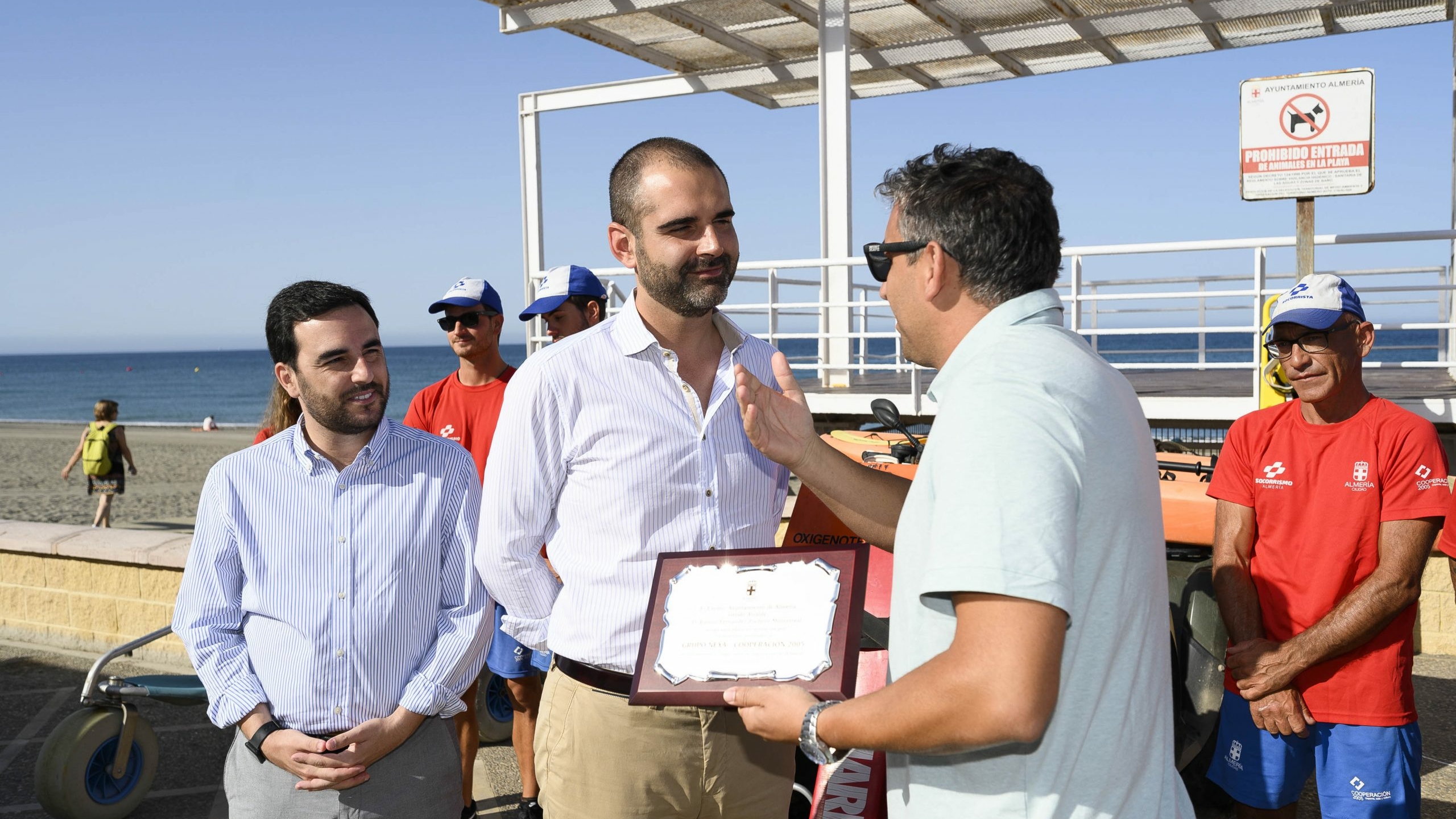 100719 Alcalde reconocimientos socorristas3 scaled uai - Turismo Almería