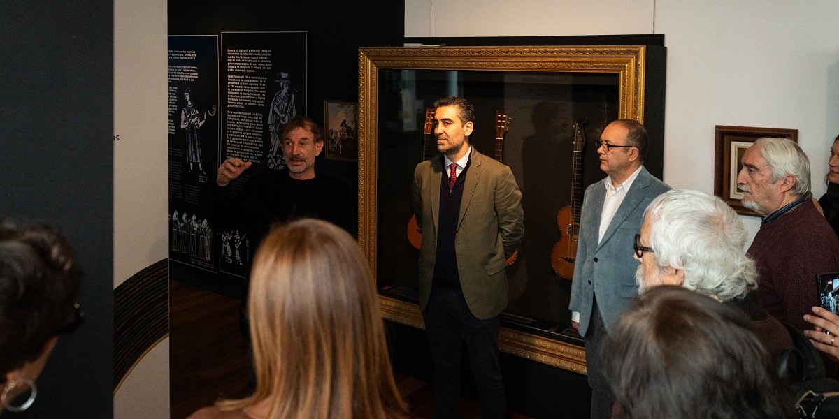 INAUGURACION EXPOSICION MUSEO GUITARRRA 1 uai - Turismo Almer&iacute;a