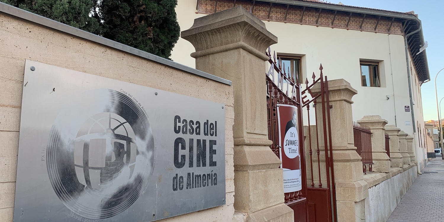 Casa del Cine exterior uai - Turismo Almer&iacute;a