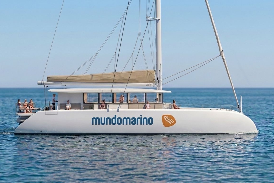 Catamaran que operara en Almeria uai - Turismo Almería