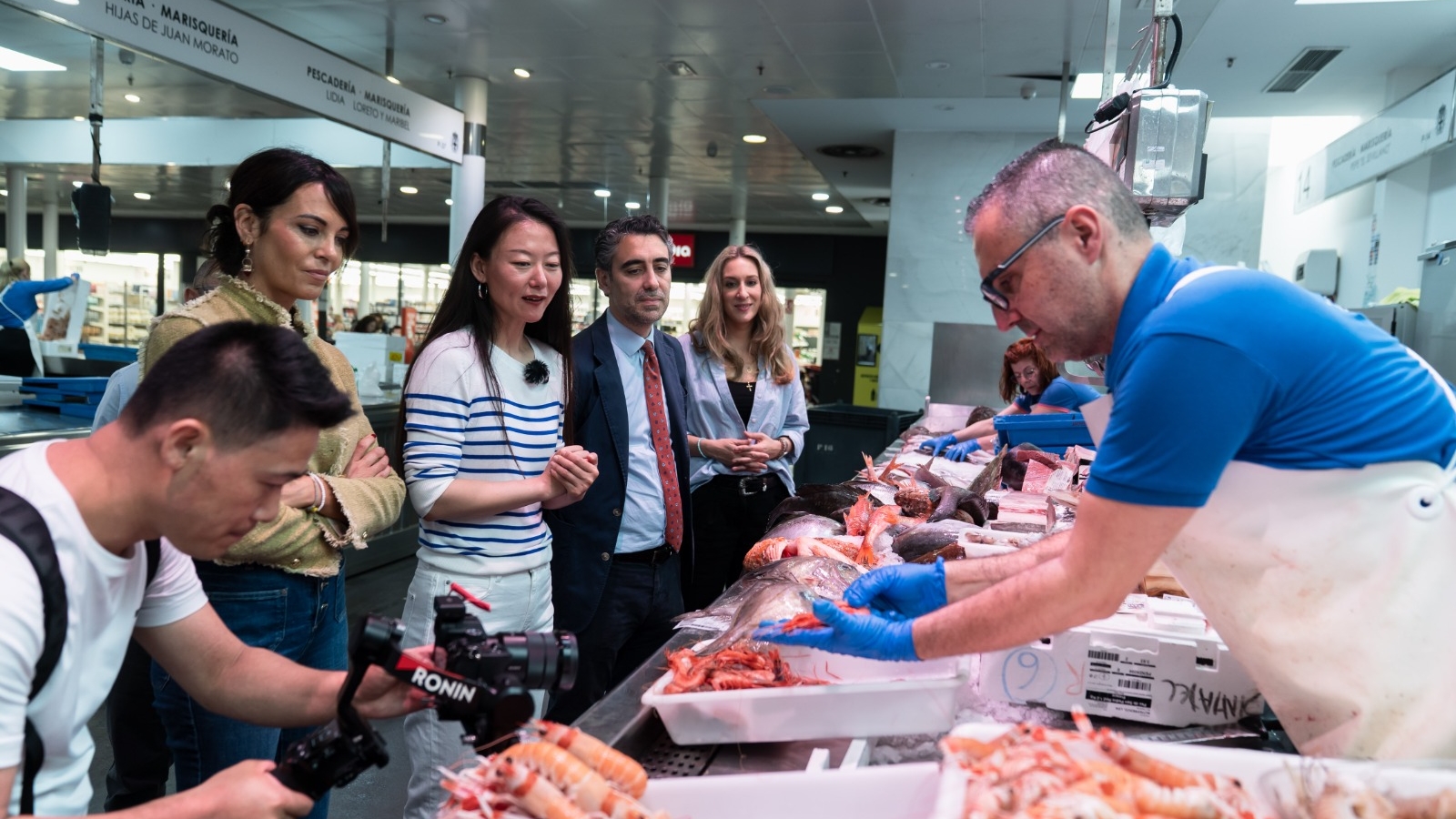 Fotos en el Mercado 2 uai - Turismo Almería