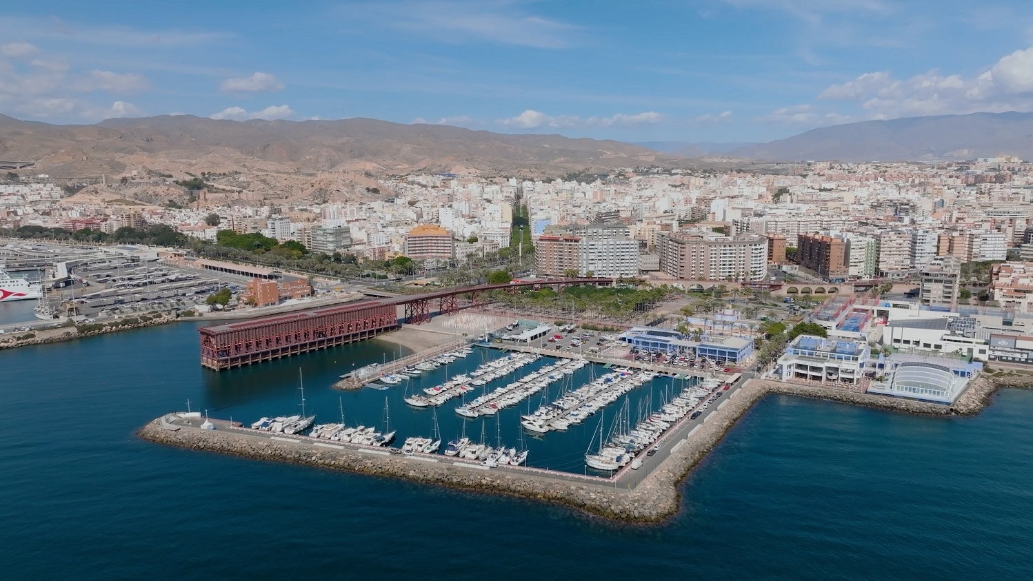 Almeria Cable Ingles y Puerto Deportivo uai - Turismo Almería