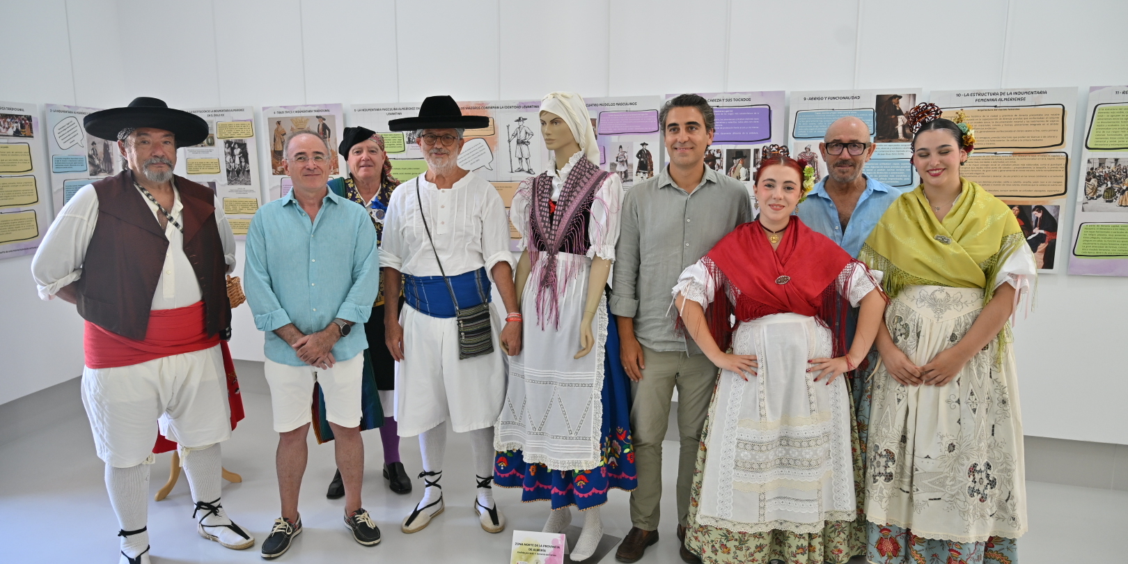 Inauguracion Exposicion Indumentaria Tradicional 3 uai - Turismo Almer&iacute;a